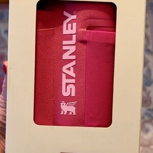 Stanley 40 oz quencher carry all. New